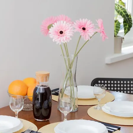 Centrum Abrahama 15 Minut Pieszo Od Plazy Miejskiej By Renters Apartment Gdynia